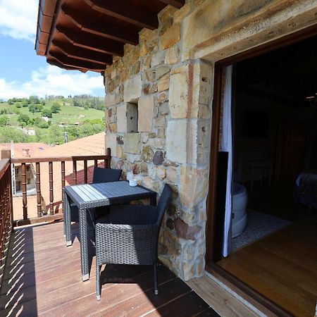 Akla Hotel Suites Valles Pasiegos Saro Esterno foto
